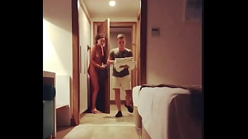 ️ I wanna fuck the guy from room service I WAS HORNY AS FUCK